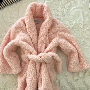 Little Giraffe 1-2 year old plush robe. Pink